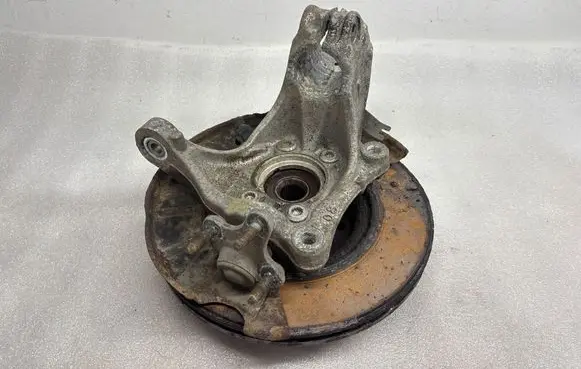 Volkswagen PASSAT B6 Front wheel hub spindle knuckle