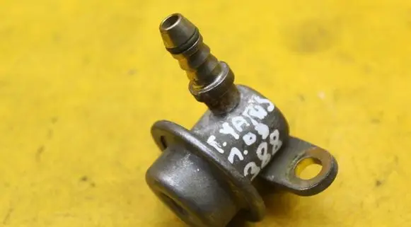 Fuel pressure sensor