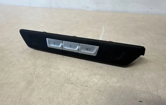 BMW 7 G11 G12 Seat memory switch 6826728