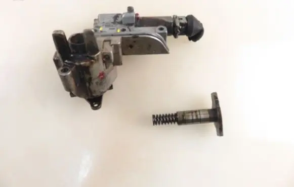 Audi A6 S6 C5 4B Timing belt/chain tensioner 078109088C