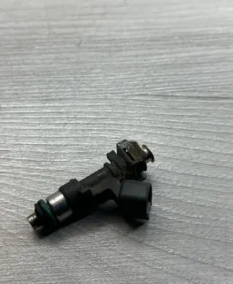Chrysler 300 - 300C Fuel injector 0280158028 04591986AA 043122036