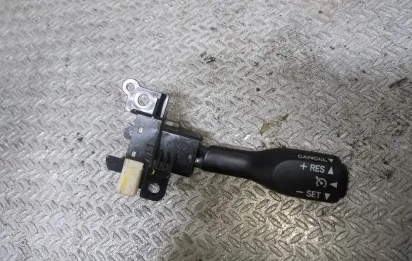 Toyota Corolla Verso AR10 Cruise control stalk 18A174