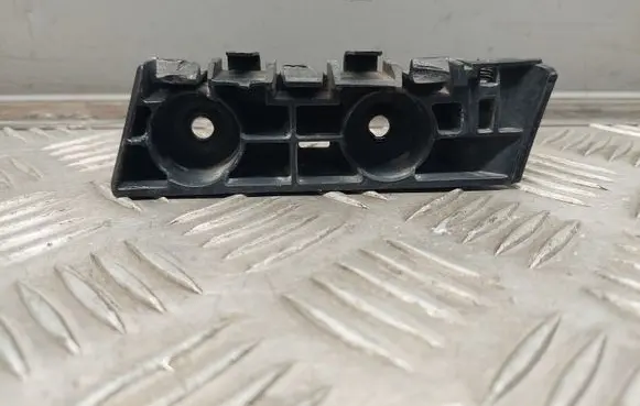 Ford Mustang VI Front bumper mounting bracket FR3B17D959AE