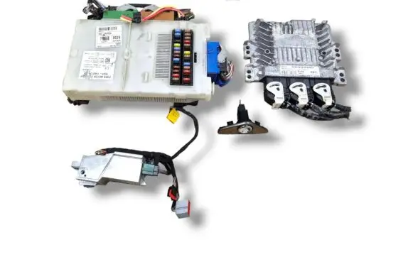 Engine ECU kit and lock set