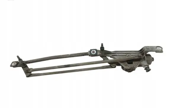 Ford Focus Front wiper linkage and motor 4M5117508AA