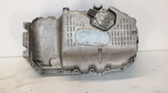 Volkswagen Golf V Oil sump 03C103603T