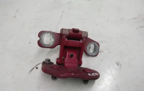 BMW 1 E81 E87 Tailgate/trunk/boot hinge 7060625