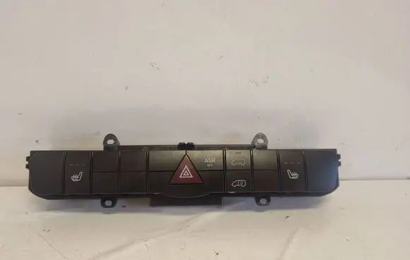 Volkswagen Crafter Hazard light switch 9068700610 3368670100 A9064420023