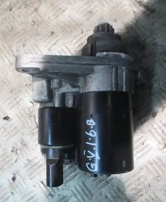 Volkswagen Golf V Starter motor 02T911023D 0001120406