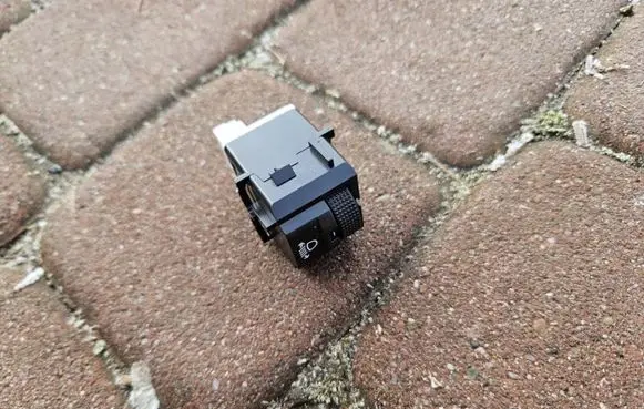 Opel Combo E Headlight level height control switch 98125550ZD