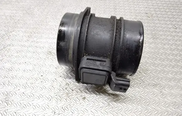 Renault Laguna III Mass air flow meter 8200327690 5WK97005