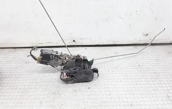 Subaru Outback Front door lock