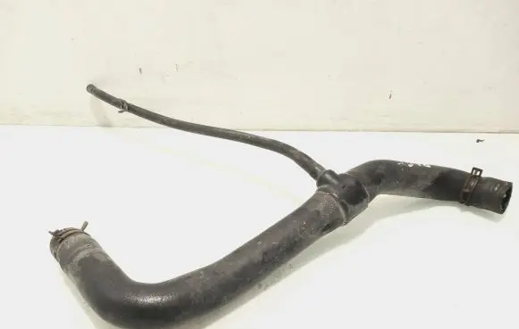 Volkswagen Caddy Engine coolant pipe/hose