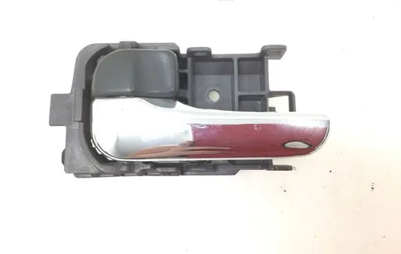 Nissan X-Trail T30 Front door interior handle 