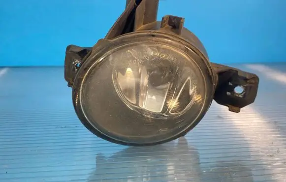 BMW 1 E81 E87 Front fog light 6924655 63176924655 89203671