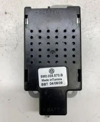 Volkswagen Golf Plus Aerial antenna amplifier 5M0035570B