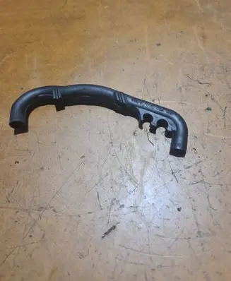 Land Rover Range Rover Sport L320 Breather hose/pipe 4R8Q6C717AC