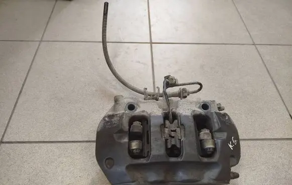 Porsche Cayenne (92A) Rear brake caliper 7P0615423