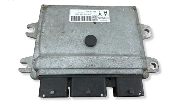 Nissan Micra C+C Engine control unit/module A56E33 A56E33TS4 52186818