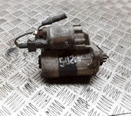 Volkswagen Golf IV Starter motor 020911023S 976CP D7ES5