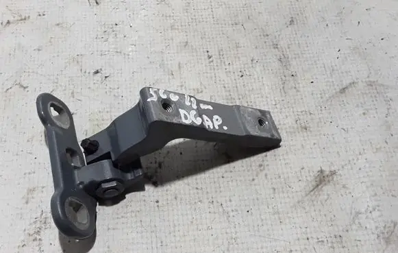 Volvo S60 Rear door lower hinge 31662721