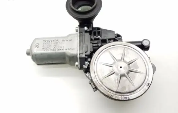Toyota Auris E180 Rear door window regulator motor 857200D120 973581101