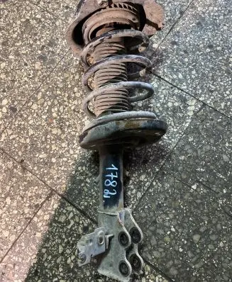 Peugeot 508 Front shock absorber/damper