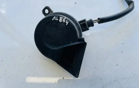 Dacia Sandero Horn signal e1000233