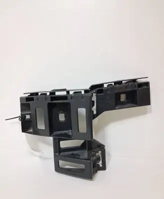 Rear bumper mounting bracket