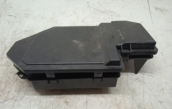 Audi A6 S6 C6 4F Fuse box set 4F0035613