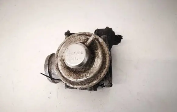 Audi A3 S3 8P EGR valve 038129637 038131501E