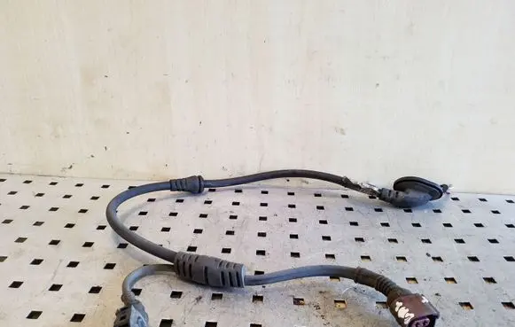 Audi A5 8T 8F Rear ABS sensor wiring 