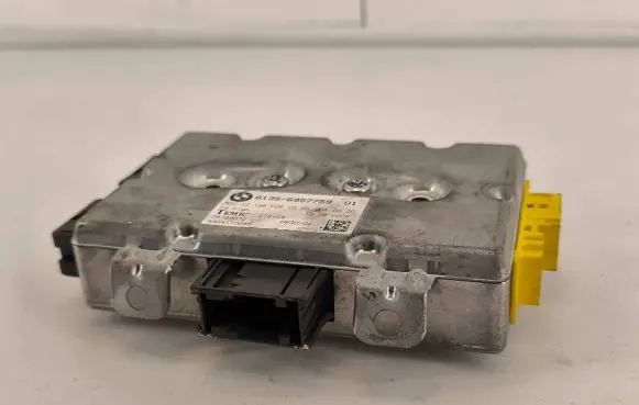 BMW 5 E60 E61 Door control unit/module 75789012 6135-6957759 AAR4110D85