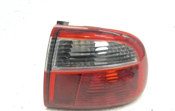 Seat Toledo II (1M) Rear/tail lights 1M5945096B