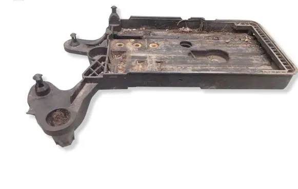 Audi A3 S3 8V Battery tray 5Q0915321G