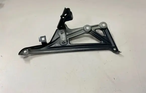 BMW X1 F48 F49 Fender mounting bracket 7329447 7392803