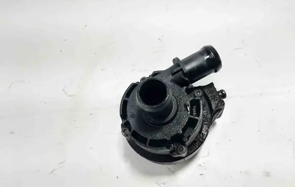 Skoda Superb B8 (3V) Electric auxiliary coolant/water pump 5Q0965567