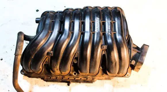 Toyota Avensis T250 Intake manifold