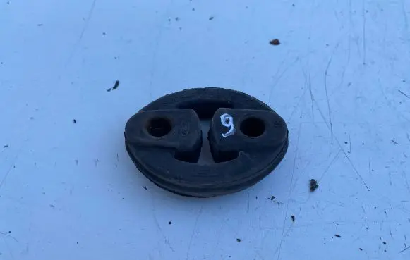 Muffler mount bracket/holder