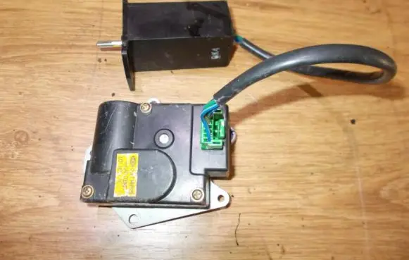KIA Sephia Air flap motor/actuator d287hh92b