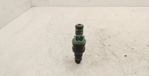 Fuel injector