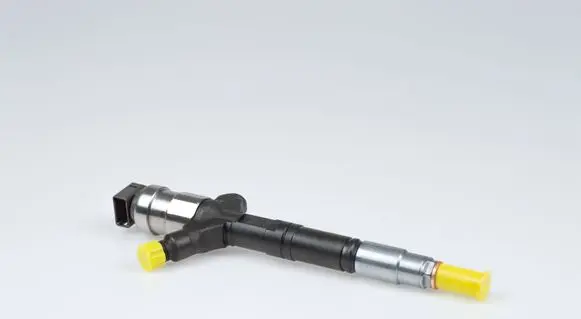 Toyota Land Cruiser (HDJ90) Fuel injector DCRI100740 002003002450R 0950000381