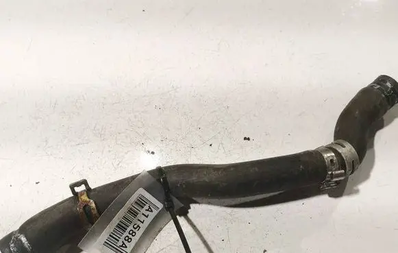 Renault Megane II Engine coolant pipe/hose