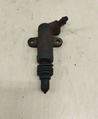 KIA Retona Clutch slave cylinder 