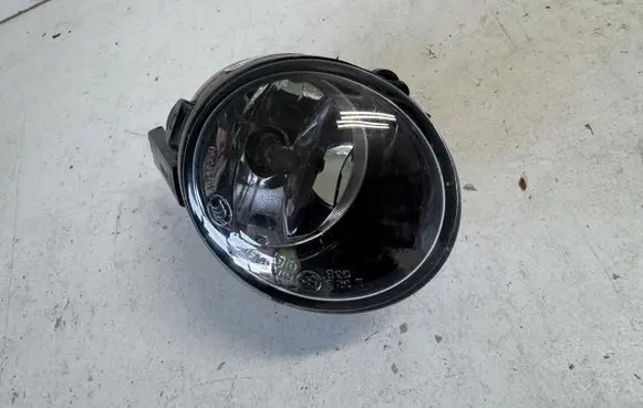 Volkswagen Touran I Front fog light 1t0941699g