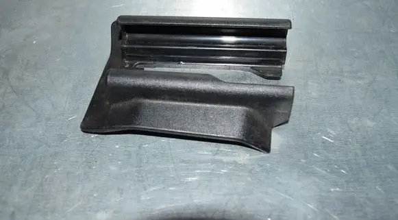 Mercedes-Benz E W212 Front driver seat rail trim a2129191120