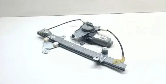 Nissan Qashqai+2 Rear door window regulator with motor 2190402190A
