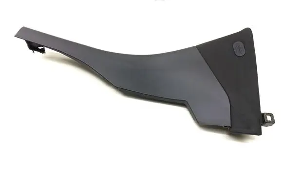 Maserati Ghibli (C) pillar trim 670011413