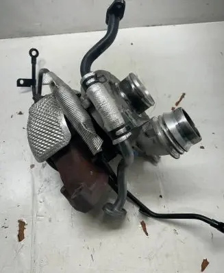 KIA Sorento Turbo 8V4328231JF