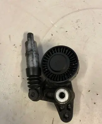 Audi A5 8T 8F Alternator belt tensioner 235689030100 21042009 173854